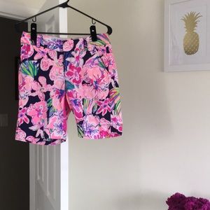 Lilly Pulitzer Chipper Bermuda Short! 🌺